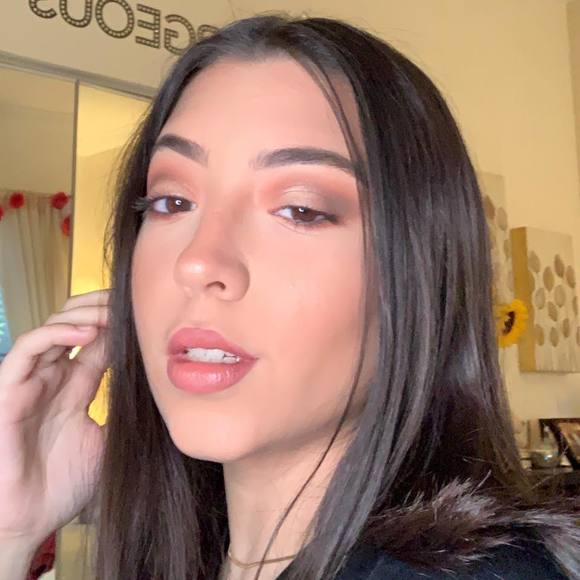 emelisegura__